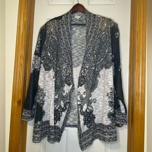 Light cardigan sweater size 30/32